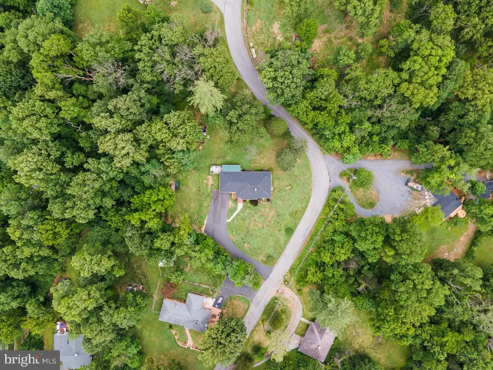 149 DUNGADIN ROAD Front Royal, VA 22630