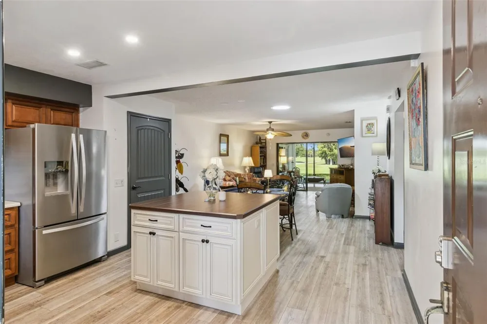 664 CLUBHOUSE ROAD Winter Haven, FL 33884