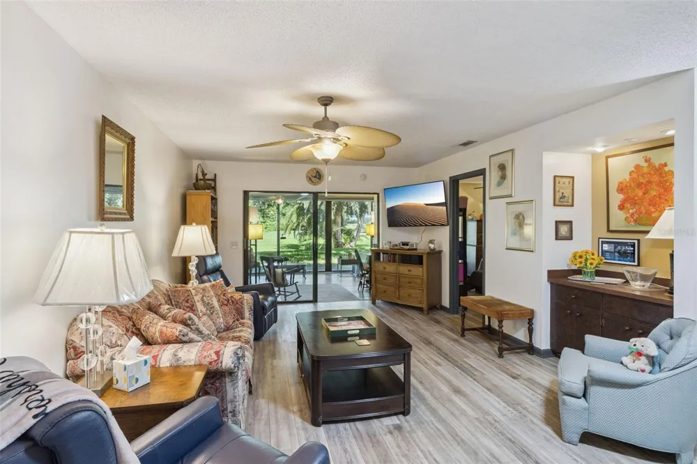 664 CLUBHOUSE ROAD Winter Haven, FL 33884