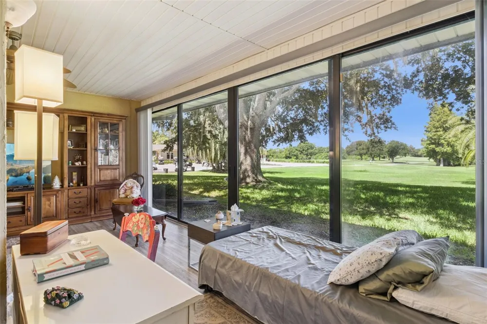 664 CLUBHOUSE ROAD Winter Haven, FL 33884