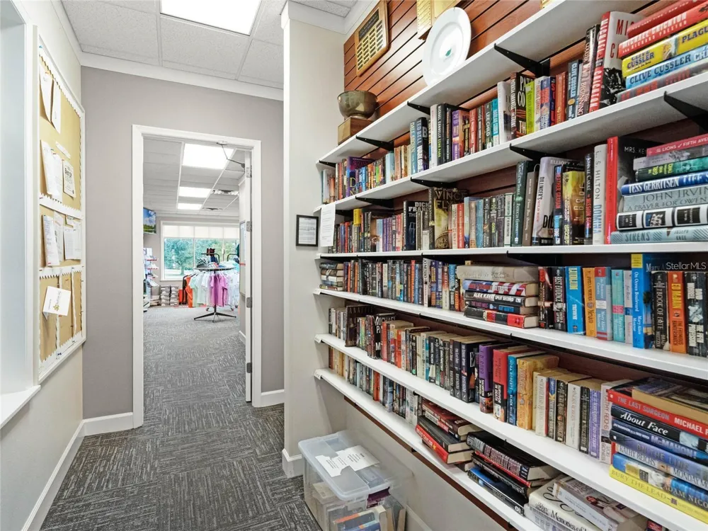 664 CLUBHOUSE ROAD Winter Haven, FL 33884