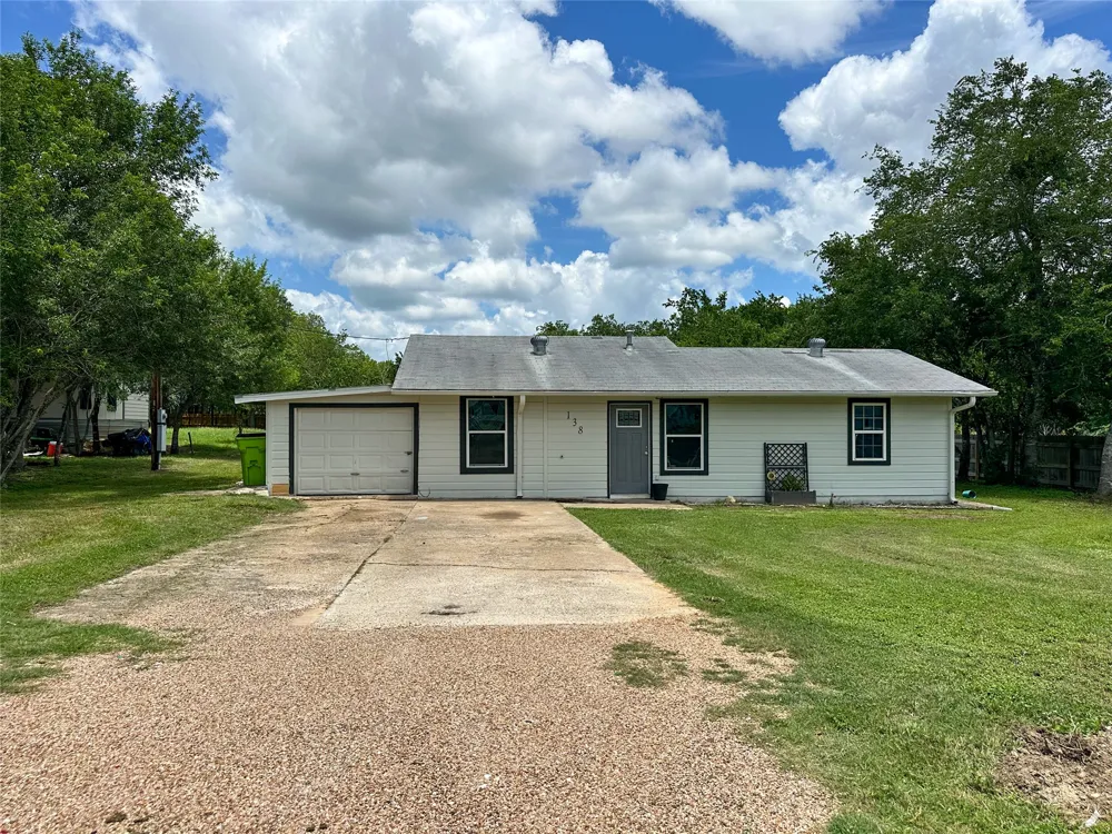138 San Jacinto Street Bastrop, TX 78602