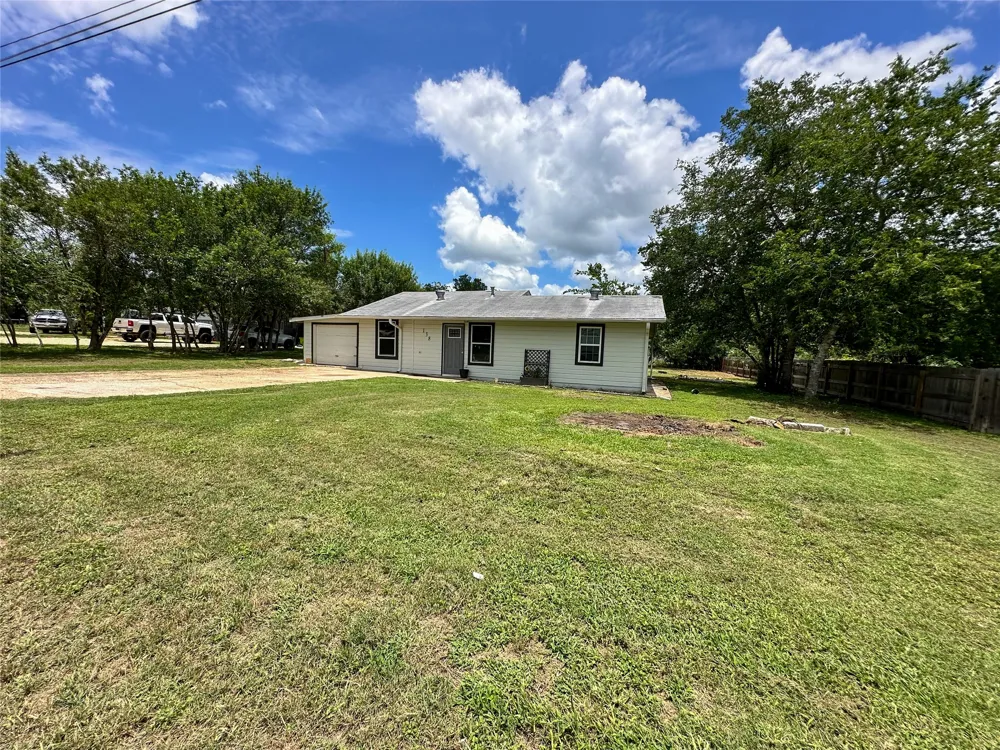138 San Jacinto Street Bastrop, TX 78602