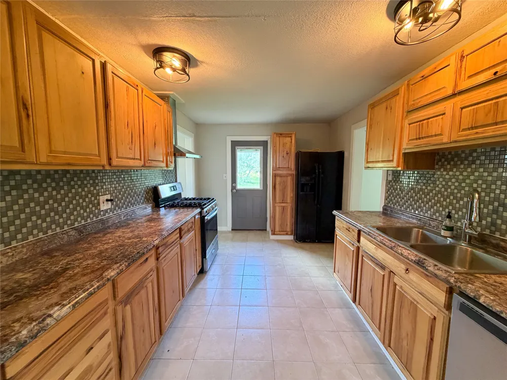138 San Jacinto Street Bastrop, TX 78602