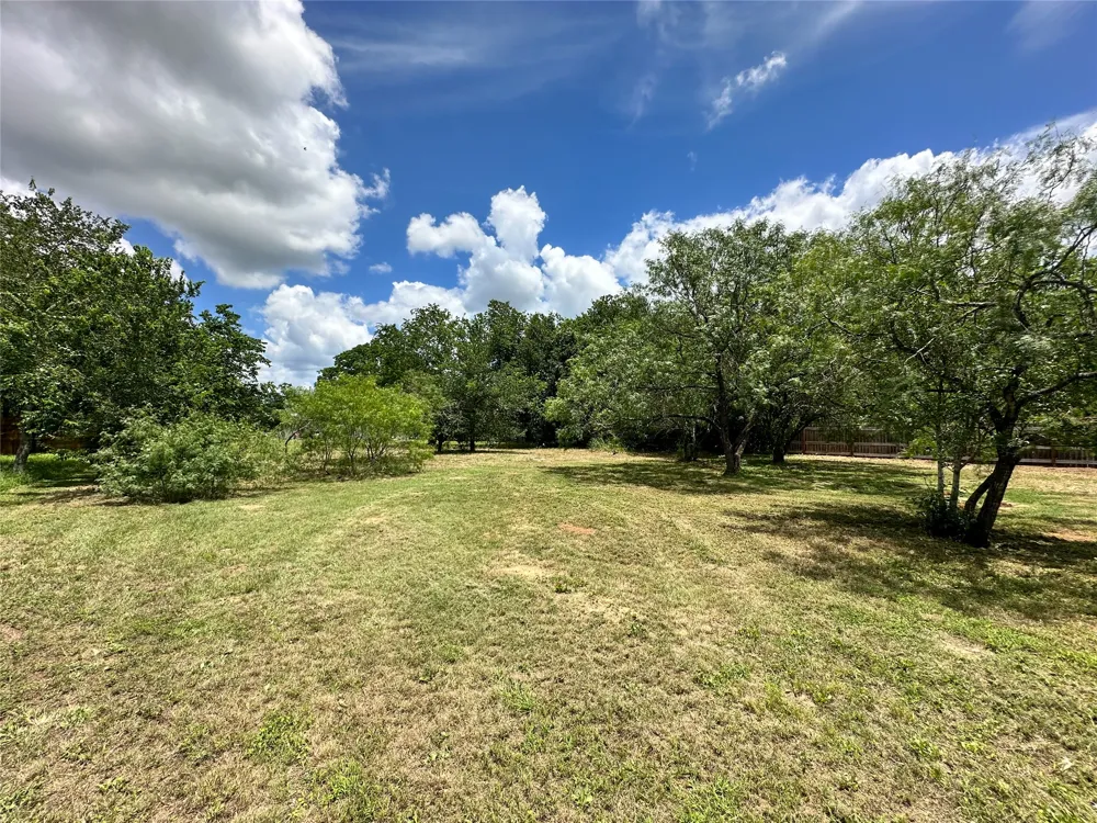 138 San Jacinto Street Bastrop, TX 78602