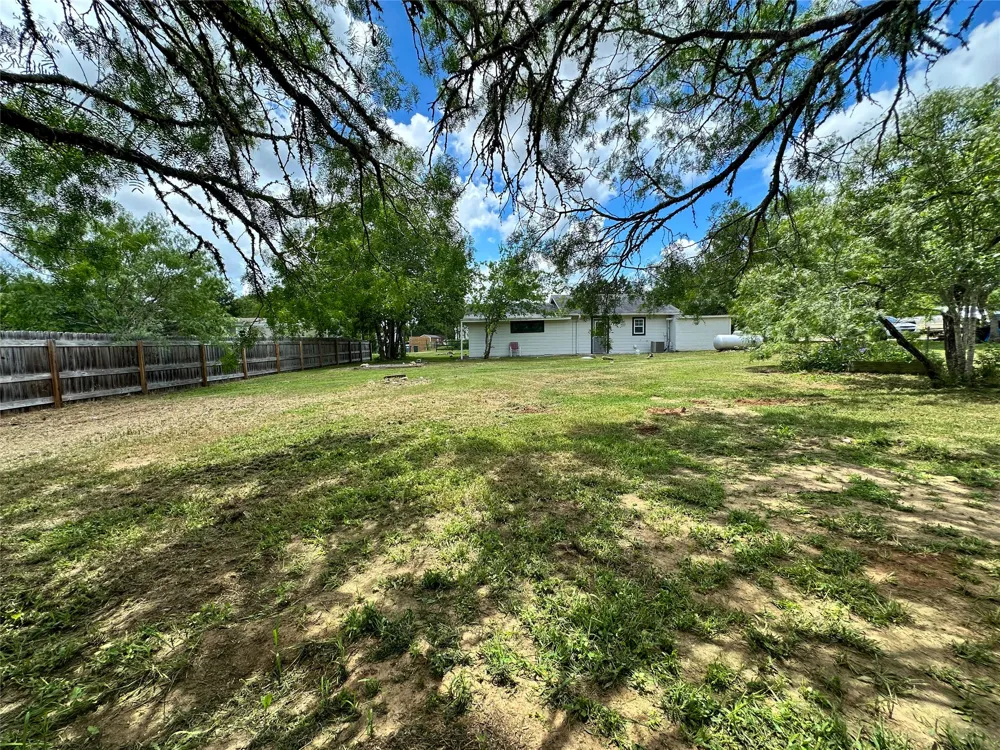 138 San Jacinto Street Bastrop, TX 78602