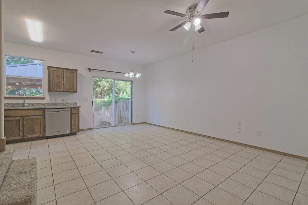 2903 Whisper Oaks Lane #A Georgetown, TX 78628