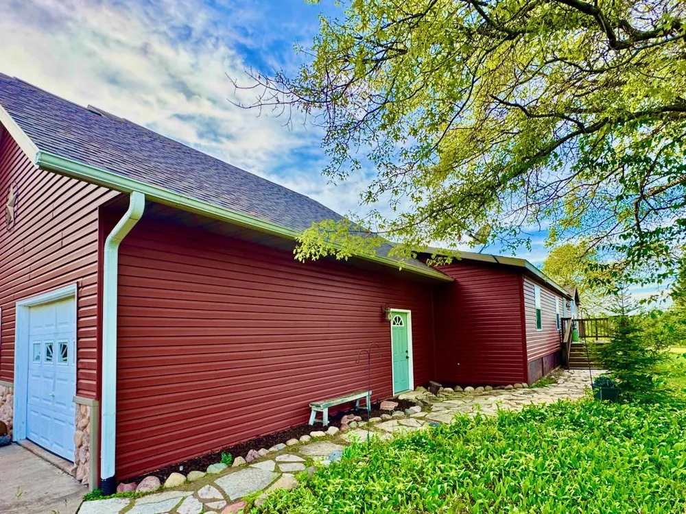 10598N Town Industrial Park Road Hayward, WI 54843