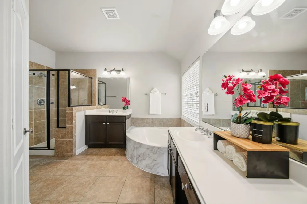 2206 Ascot Lane Sugar Land, TX 77479