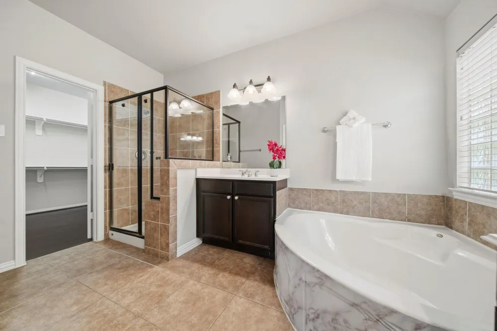 2206 Ascot Lane Sugar Land, TX 77479