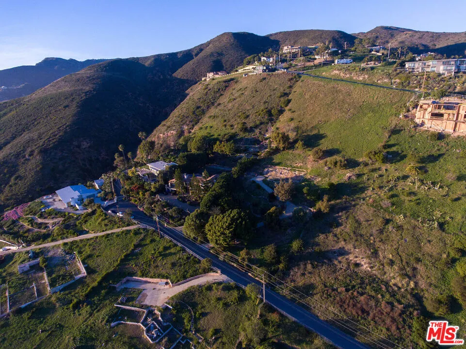 30051 Andromeda Lane Malibu, CA 90265