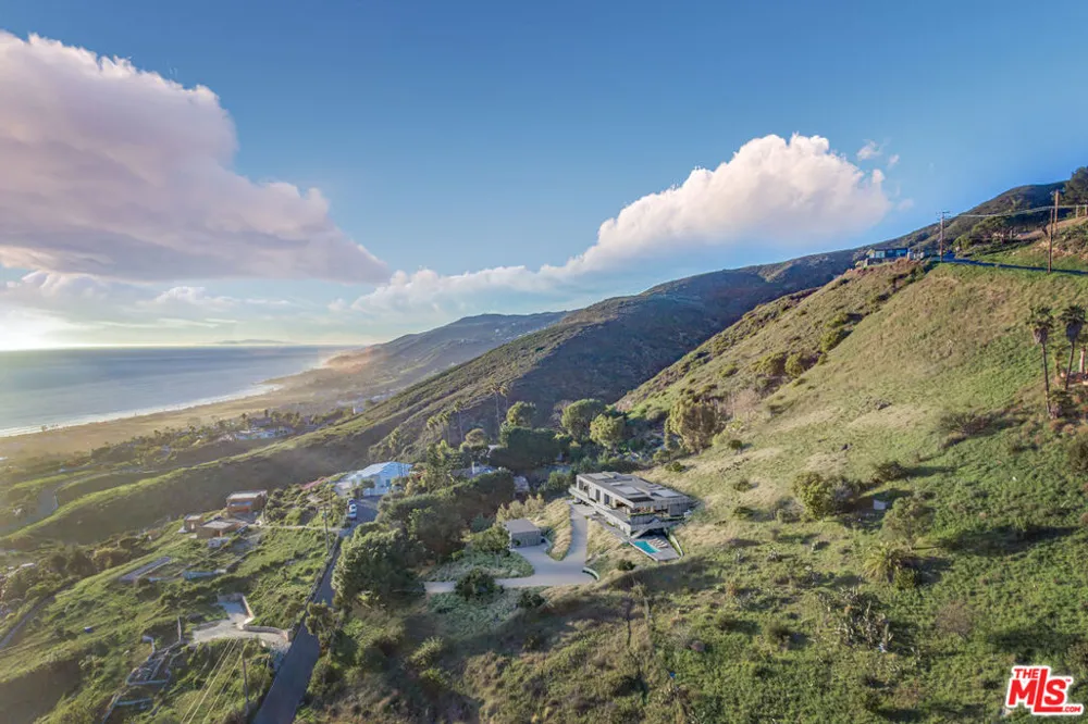 30051 Andromeda Lane Malibu, CA 90265