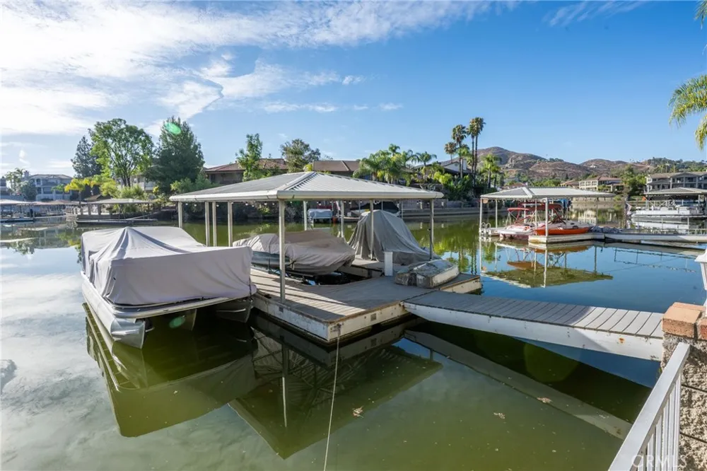 30224 Clear Water Canyon Lake, CA 92587