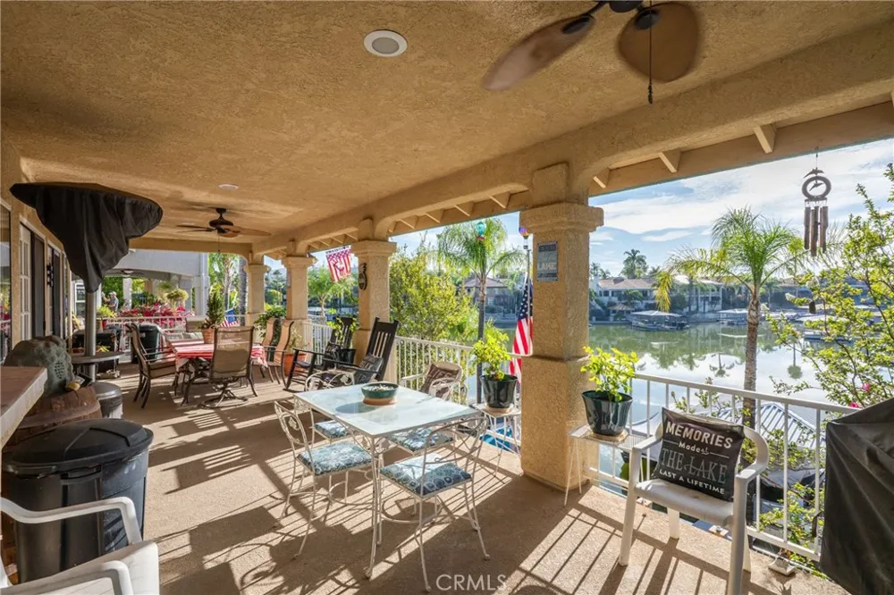 30224 Clear Water Canyon Lake, CA 92587