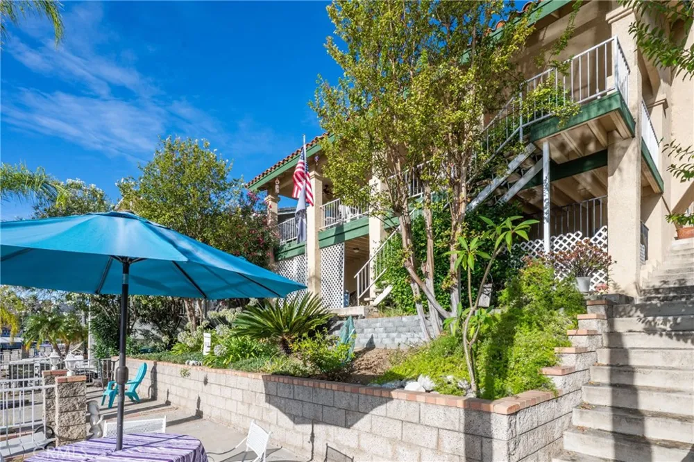 30224 Clear Water Canyon Lake, CA 92587