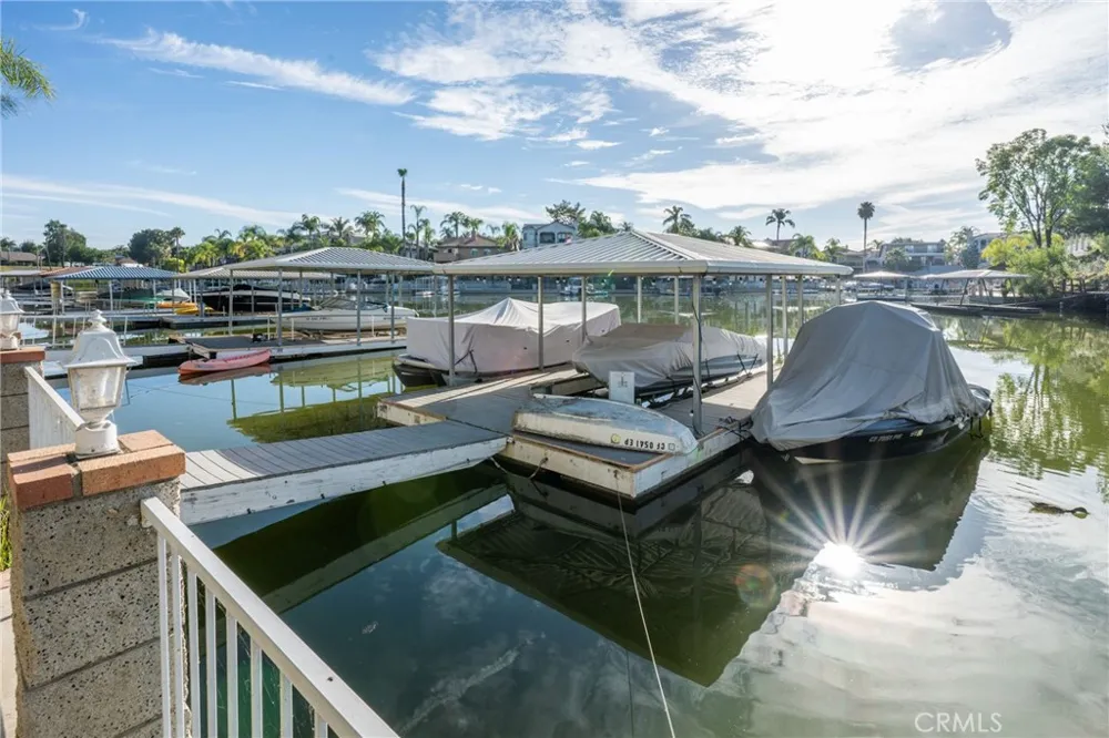 30224 Clear Water Canyon Lake, CA 92587