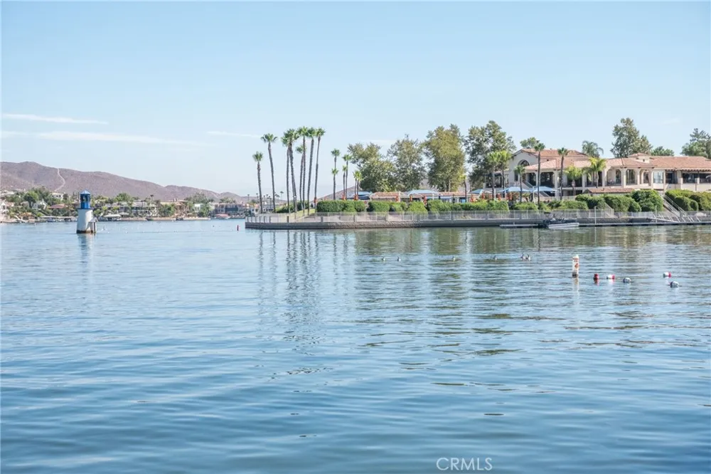 30224 Clear Water Canyon Lake, CA 92587