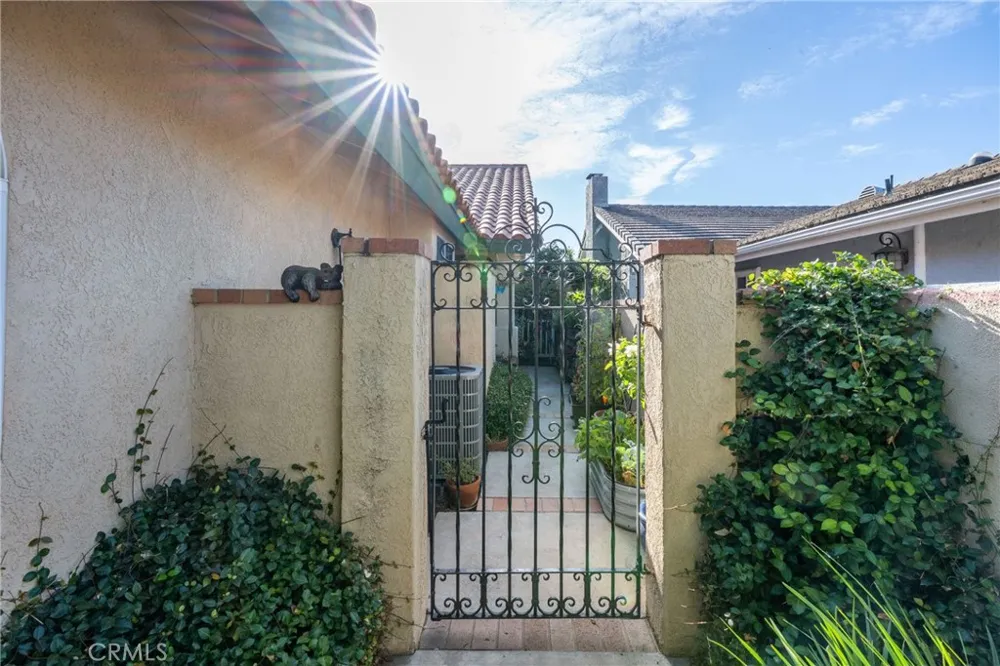 30224 Clear Water Canyon Lake, CA 92587