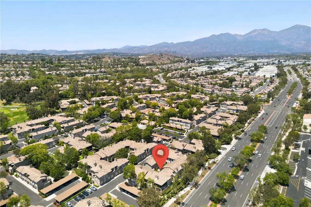 138 Via Contento Rancho Santa Margarita, CA 92688