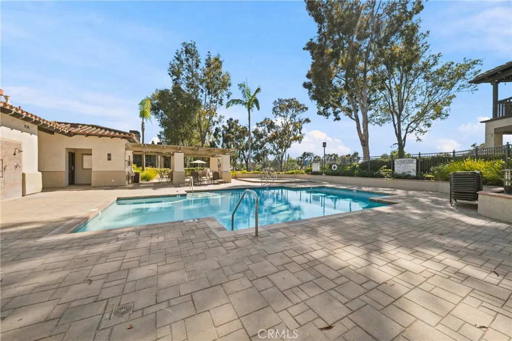 138 Via Contento Rancho Santa Margarita, CA 92688