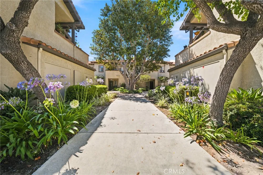 138 Via Contento Rancho Santa Margarita, CA 92688