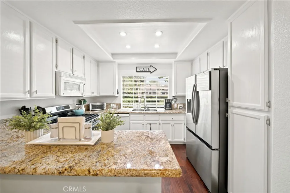 138 Via Contento Rancho Santa Margarita, CA 92688