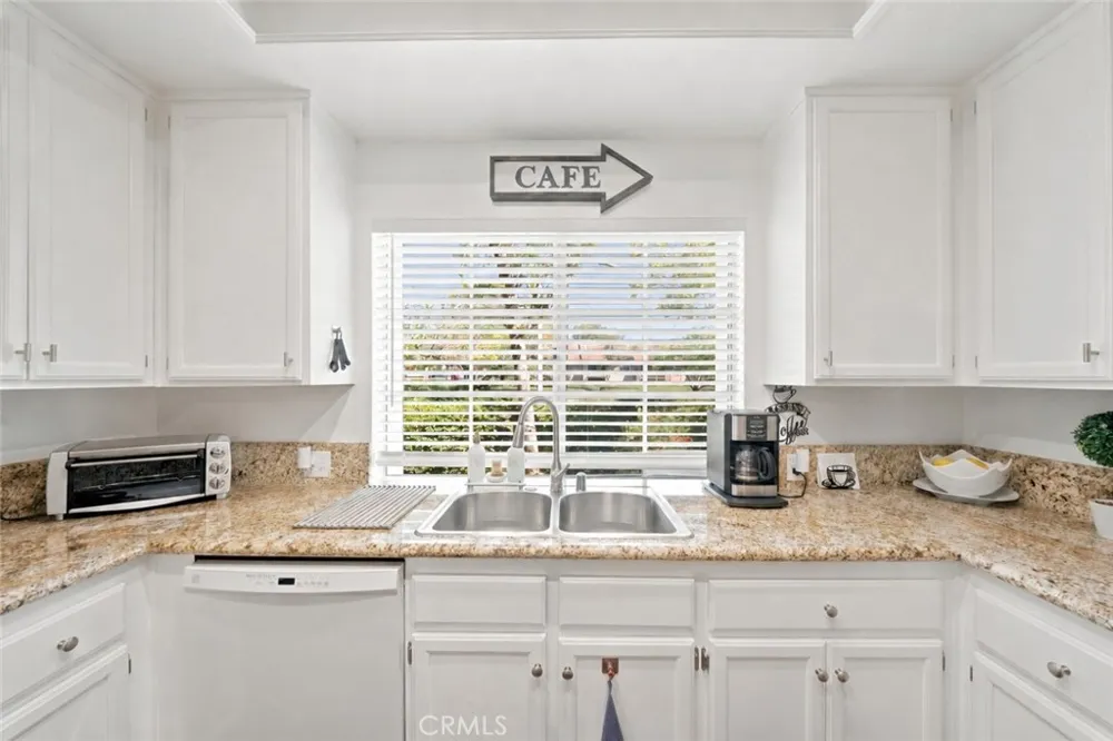 138 Via Contento Rancho Santa Margarita, CA 92688