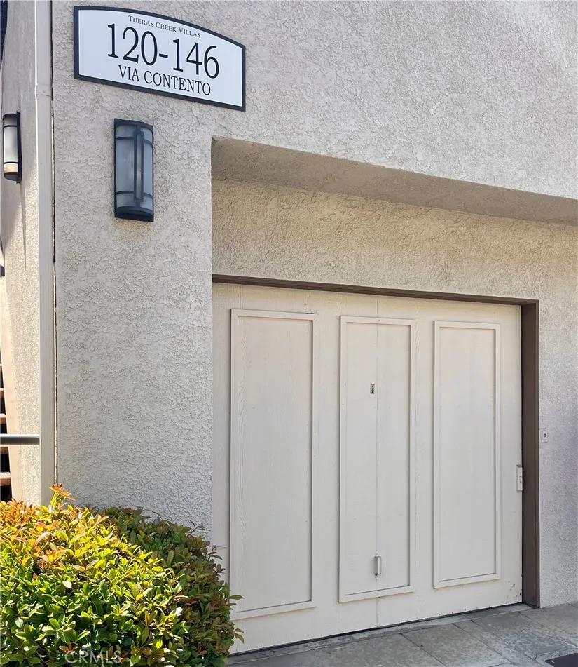 138 Via Contento Rancho Santa Margarita, CA 92688