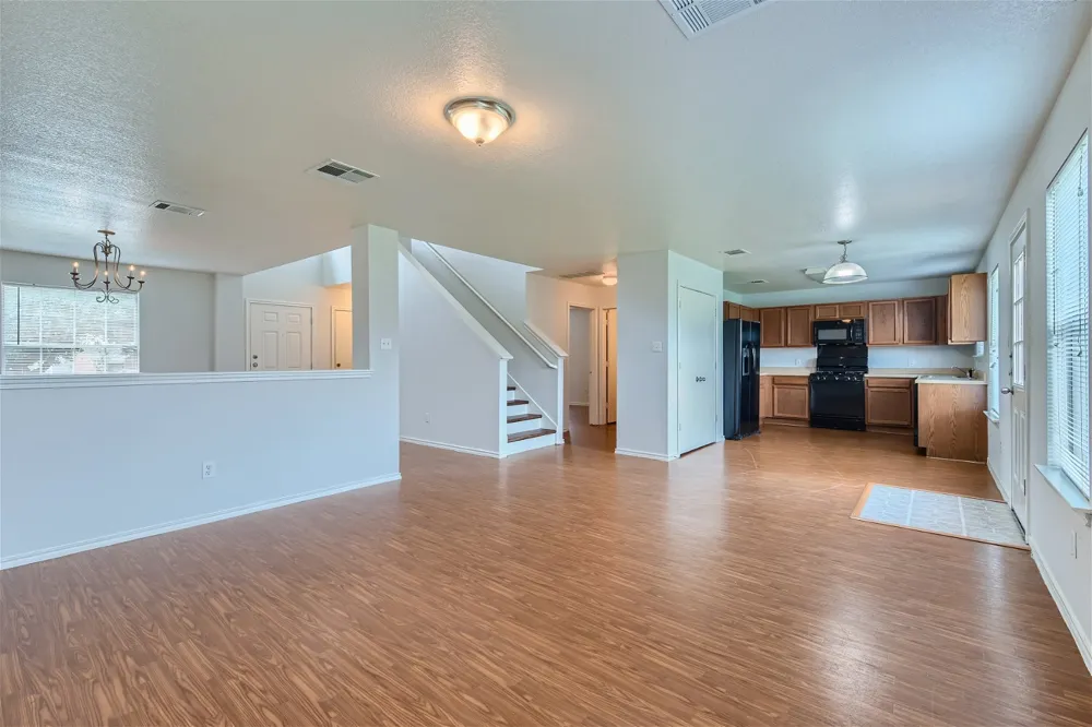 18408 Cloudmore Lane Elgin, TX 78621
