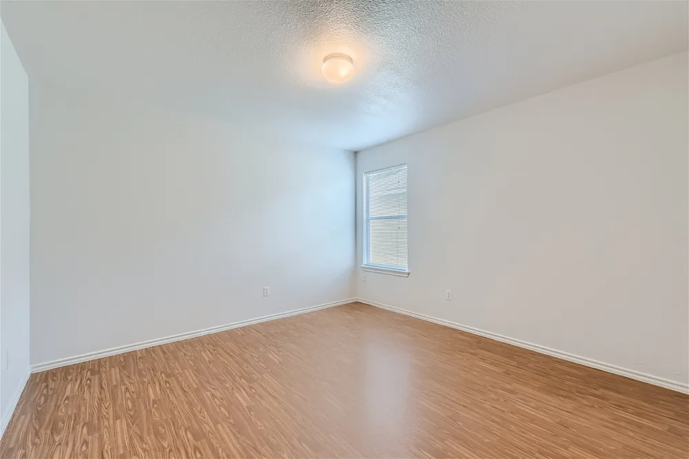 18408 Cloudmore Lane Elgin, TX 78621