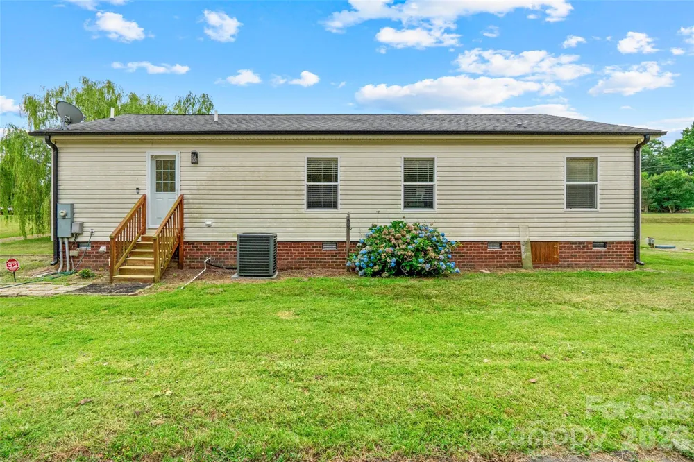21966 Stony Road Locust, NC 28097