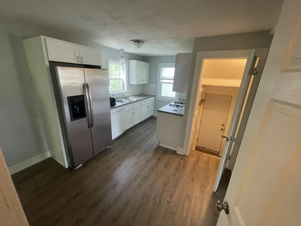 1534 Cedar Street NE Grand Rapids, MI 49503