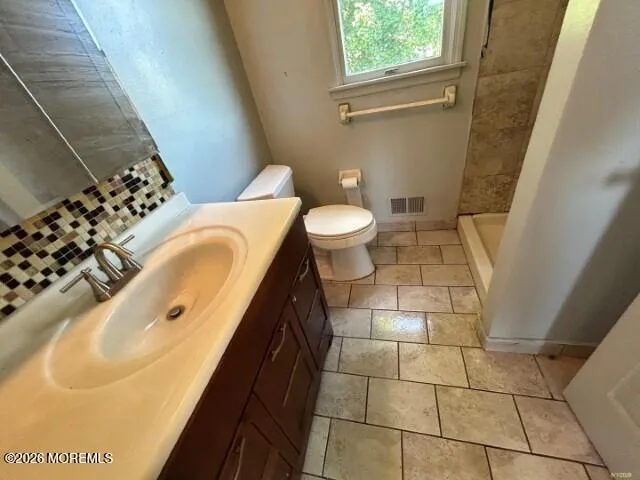 59 E New Street Sewaren, NJ 07077