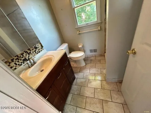59 E New Street Sewaren, NJ 07077
