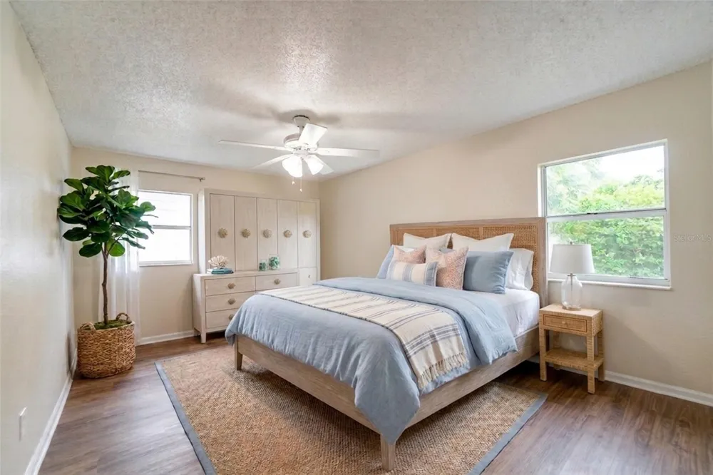377 JEFFERSON DRIVE Casselberry, FL 32707