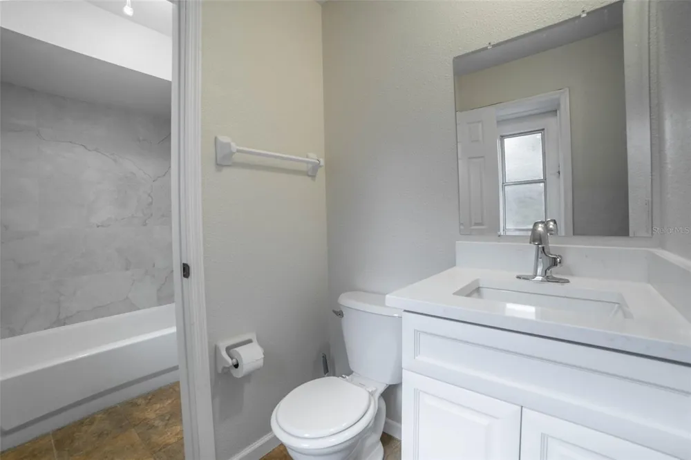377 JEFFERSON DRIVE Casselberry, FL 32707