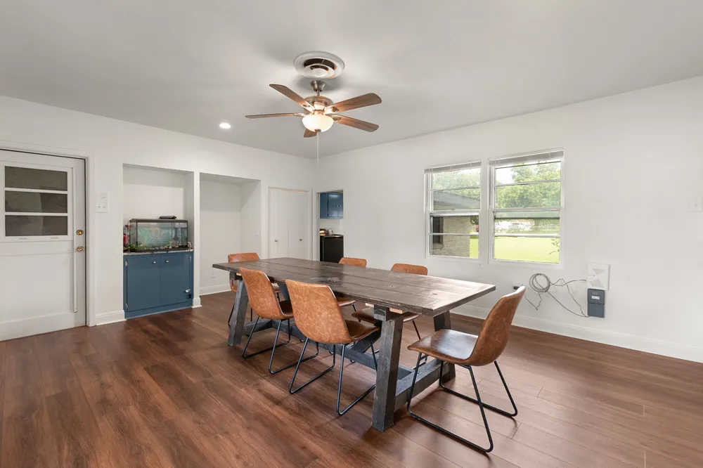 102 Elmo Street Florence, TX 76527