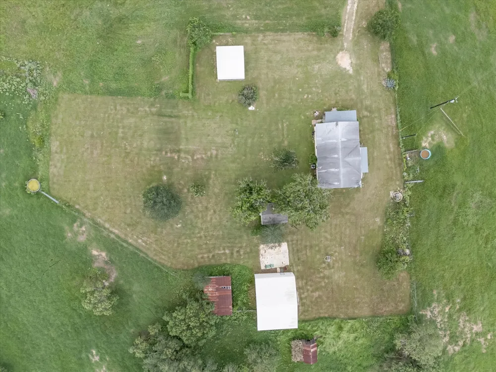 14858 Fm 1322 Luling, TX 78648