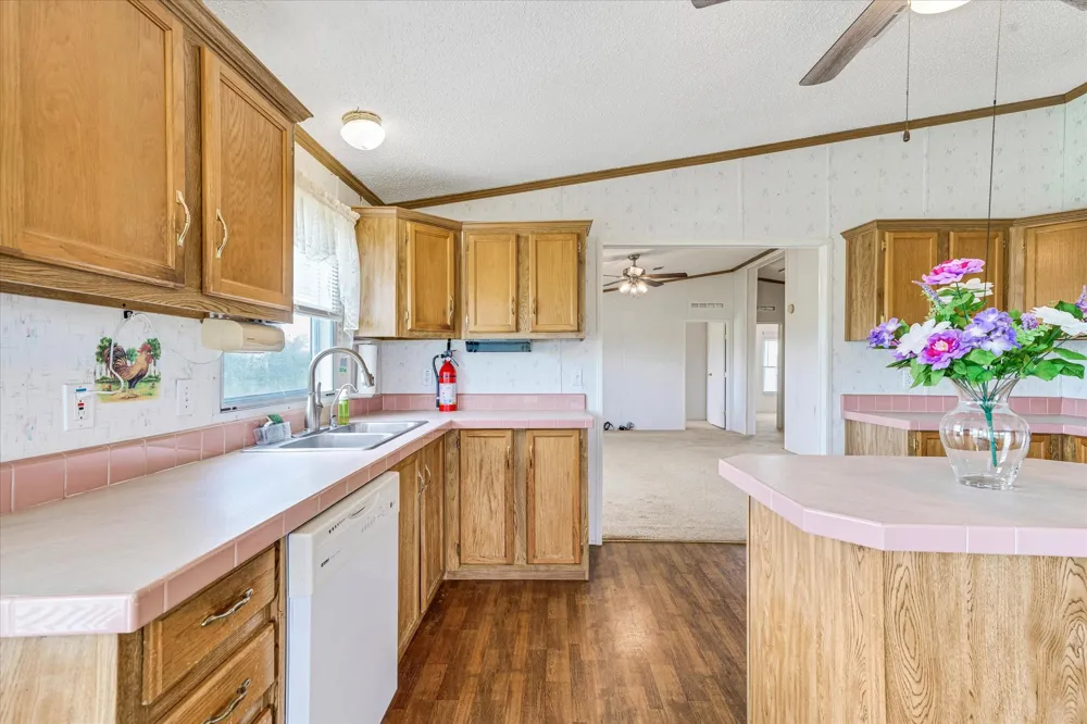 14858 Fm 1322 Luling, TX 78648