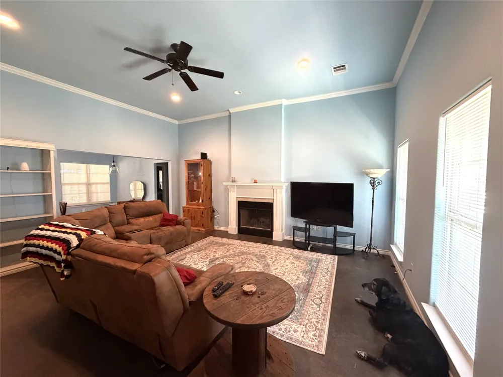 2302 Belaire Drive Granite Shoals, TX 78654