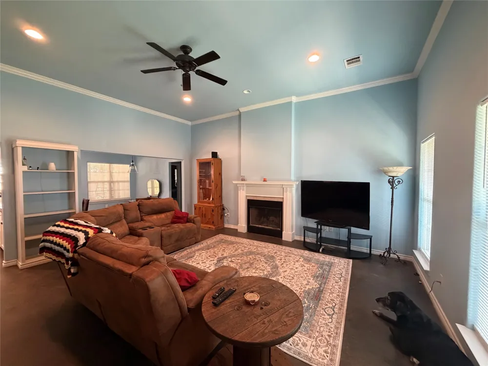2302 Belaire Drive Granite Shoals, TX 78654