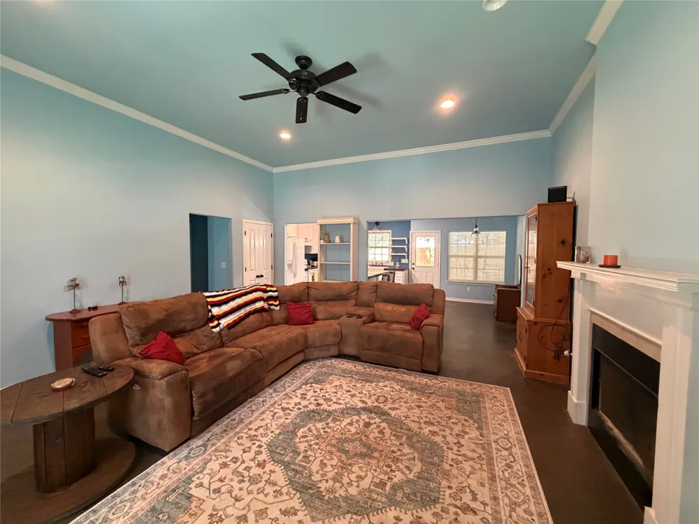 2302 Belaire Drive Granite Shoals, TX 78654