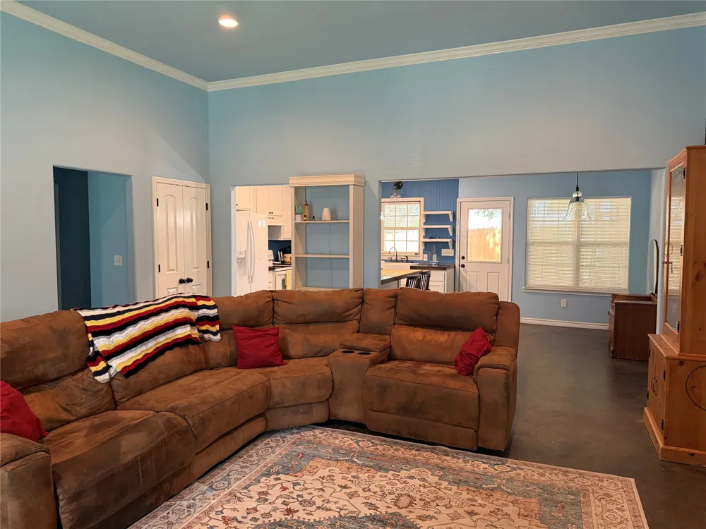 2302 Belaire Drive Granite Shoals, TX 78654