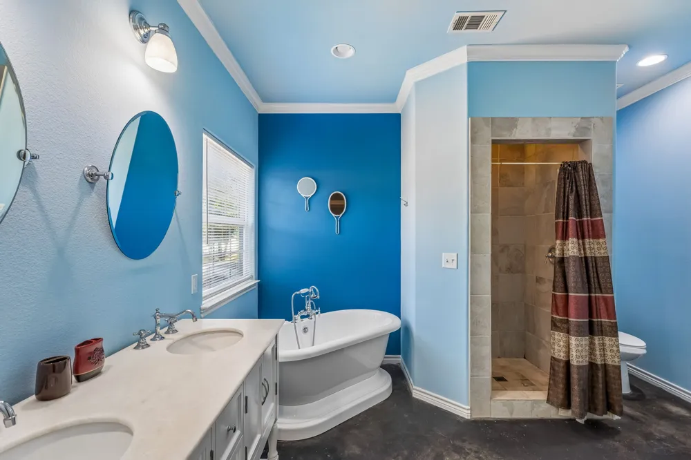 2302 Belaire Drive Granite Shoals, TX 78654