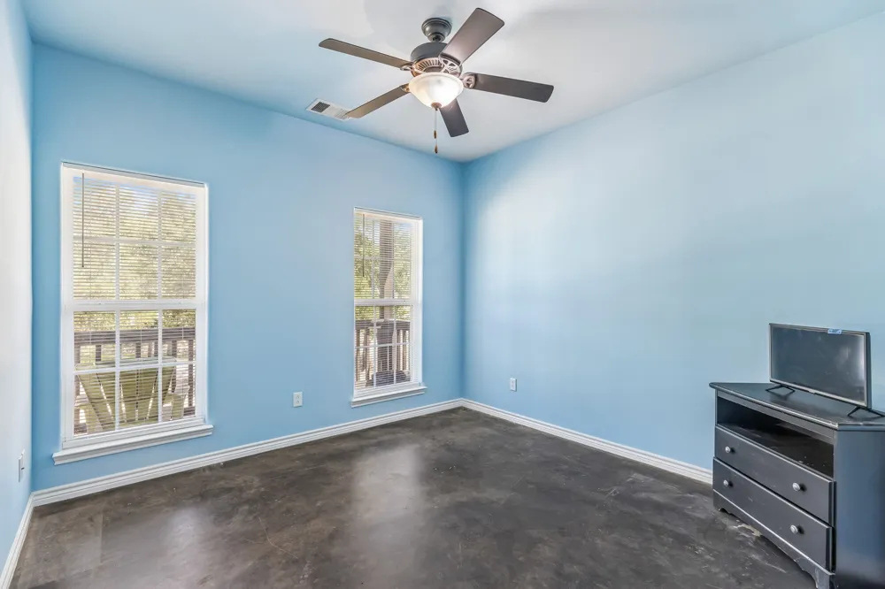 2302 Belaire Drive Granite Shoals, TX 78654