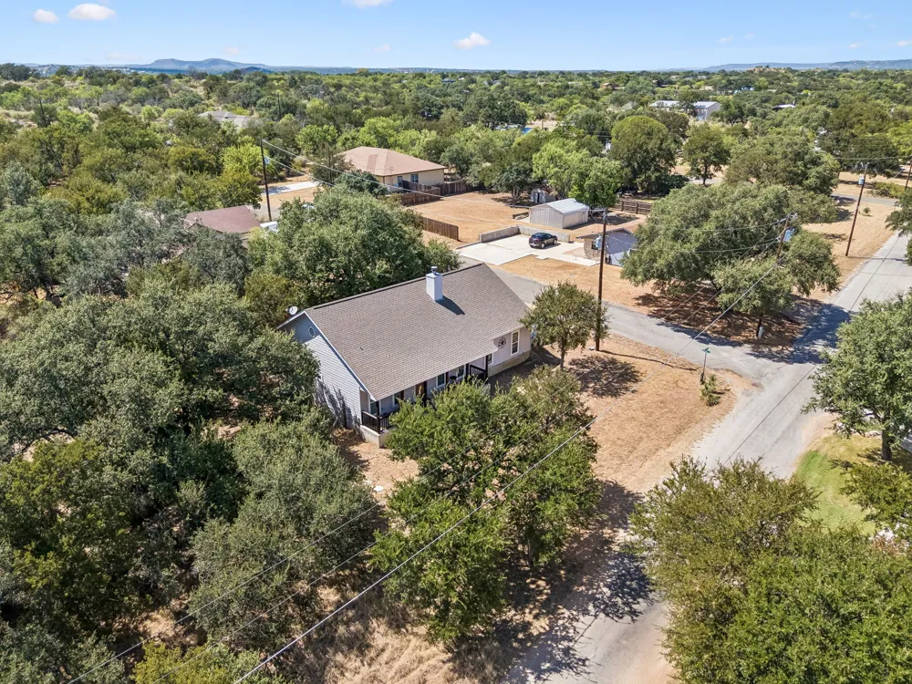 2302 Belaire Drive Granite Shoals, TX 78654