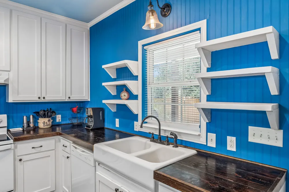 2302 Belaire Drive Granite Shoals, TX 78654