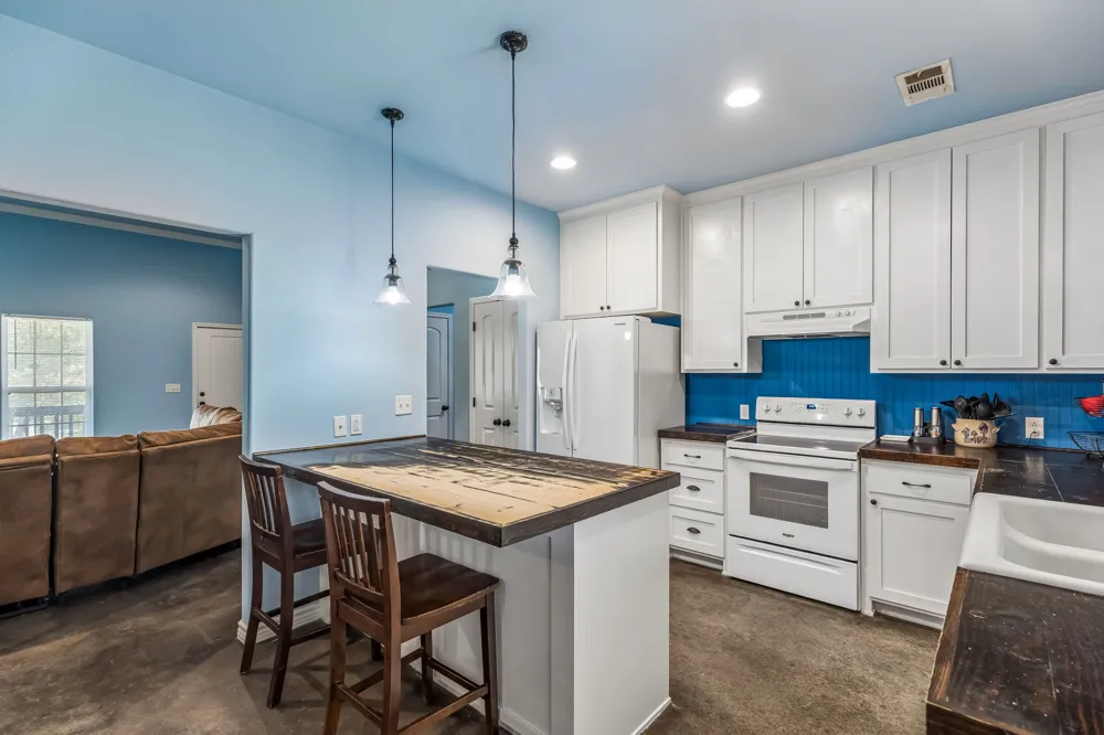 2302 Belaire Drive Granite Shoals, TX 78654