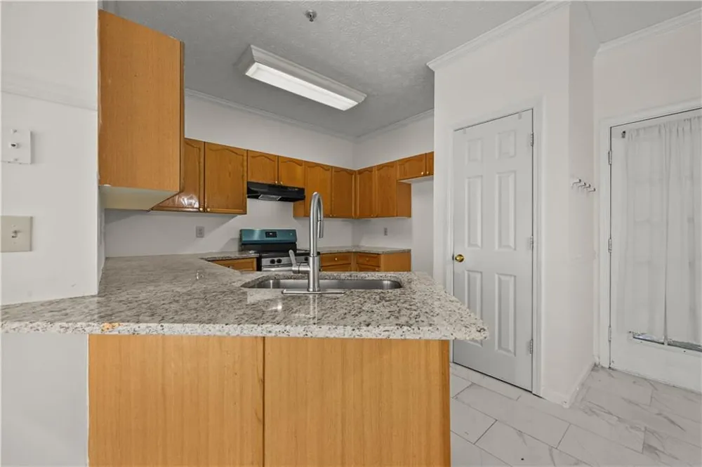 5090 Leeshire Trace Tucker, GA 30084