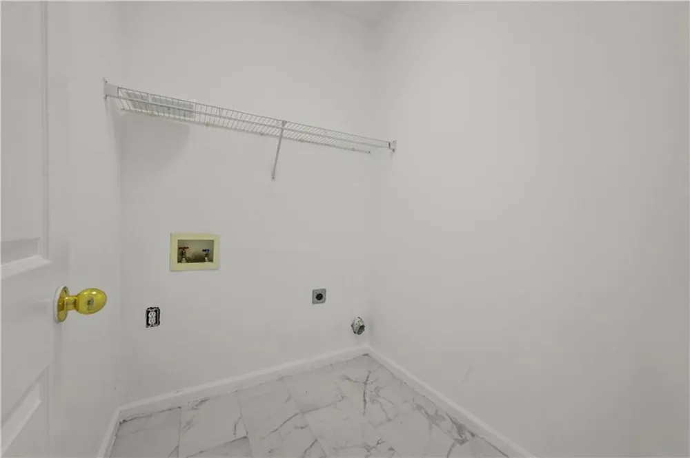 5090 Leeshire Trace Tucker, GA 30084